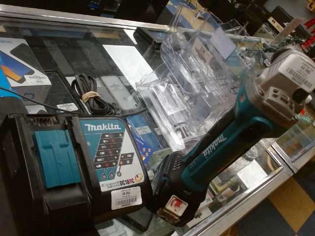 Grinder avec batt et chargeur