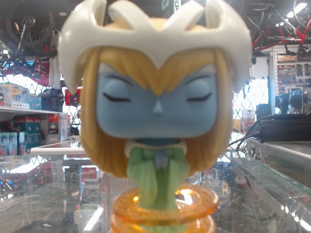 Yu-gi-oh! elfe mystique funko