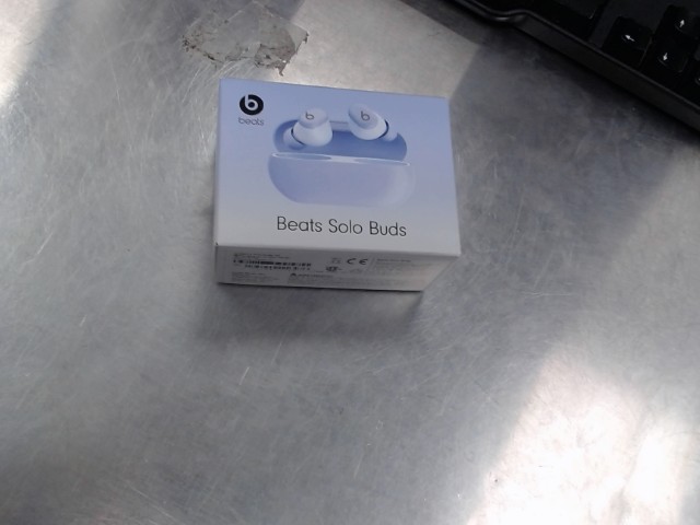 Beats solo buds