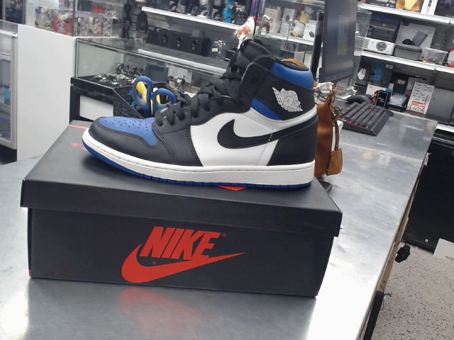 Air jordan retro high og size 10