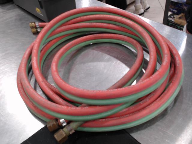 Hose pour acetylene torche