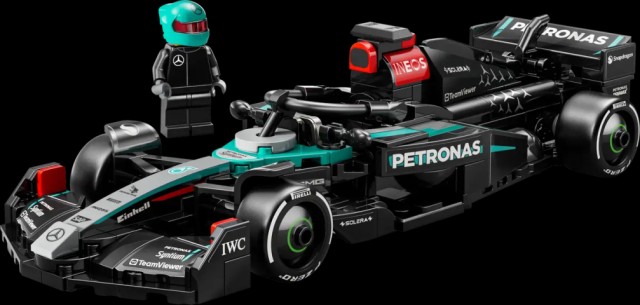 Lego mercedes amg petronas