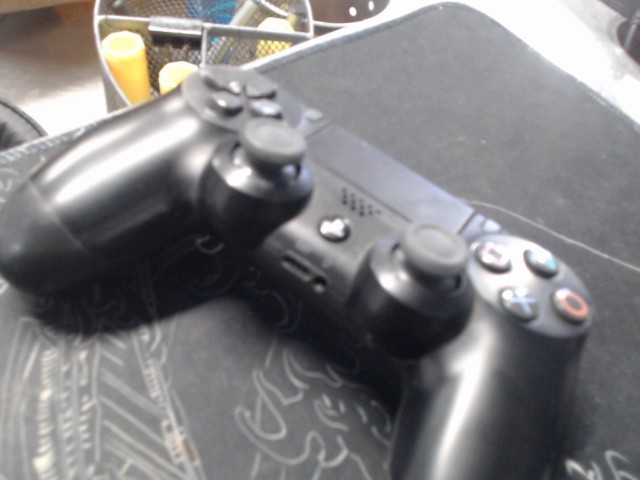 Manette ps4 noir
