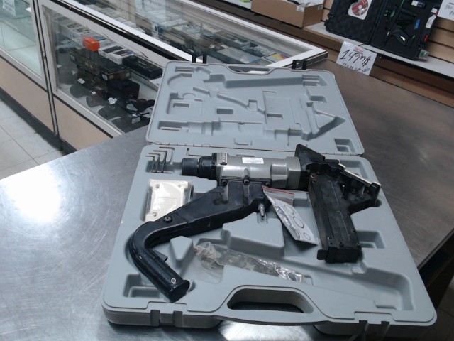 2 in 1 staple/cleat flooring gun