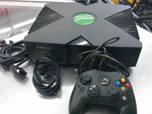 Console xbox classic avec fil et man