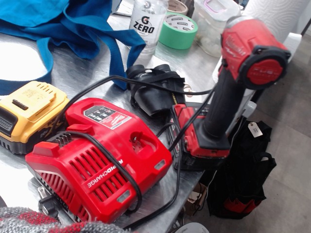 Perceuse impact driver + batt xc5.0