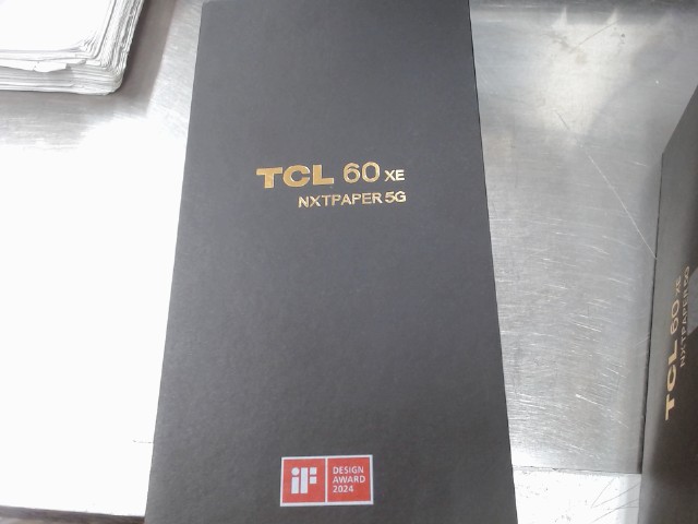 Tcl 60 xe nxtpaper 5g neuf