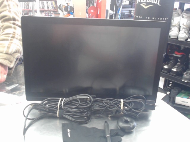 Tablette graphique avec crayon et fils