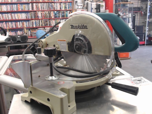 Scie radial makita pousiere