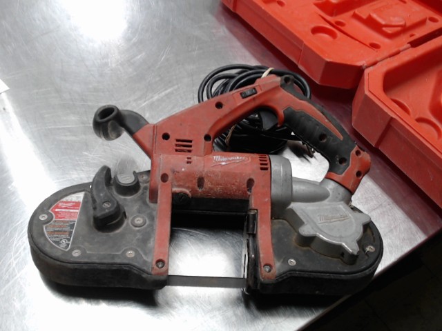 Milwaukee compact corded band saw