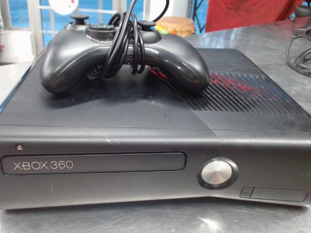 Xbox 360 avec acc