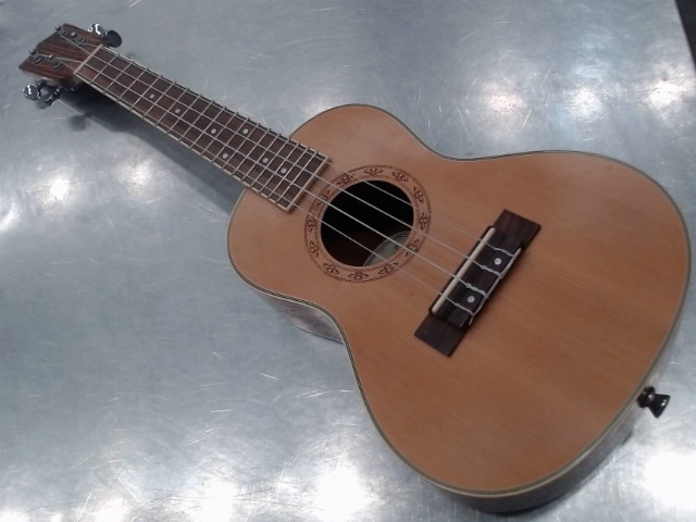 Ukulele natural finish