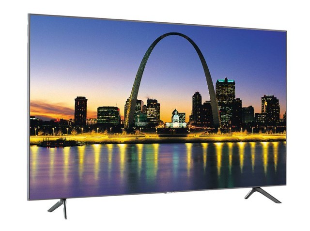 Tv 65 pouces av 1x man