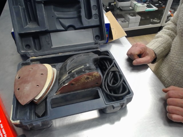 Ponceuse masteur carft 120v