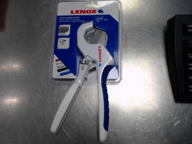 Plastic tubing cutter neuf