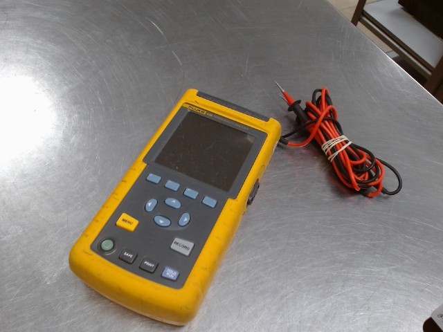 Tester industriel fluke 43b av charge