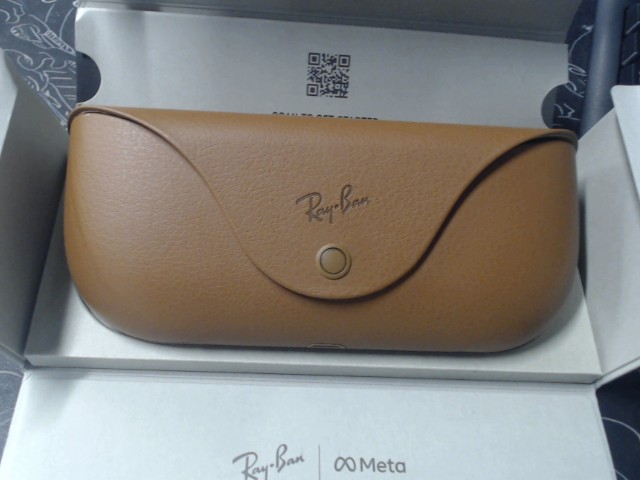 Meta glasses 2nd gen in box like new