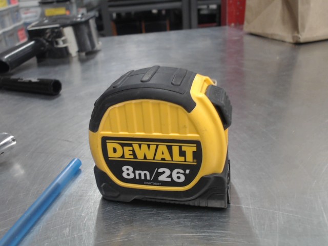 Tape a mesurer 26