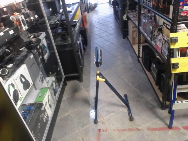 Support � rouleau 3 fonctions 43 pouces