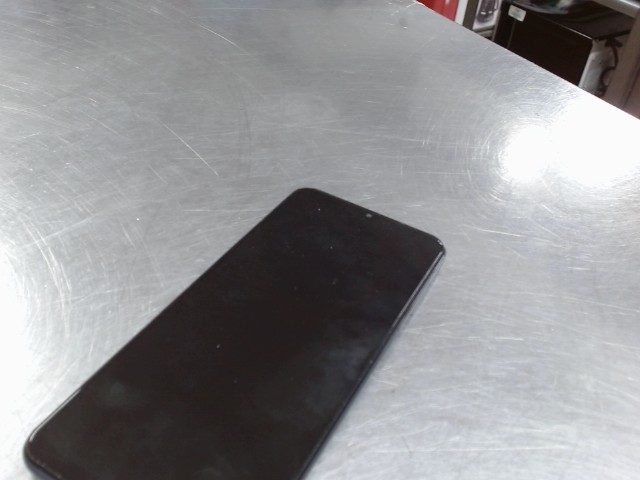 Cell samsung a13 pas de chargeur