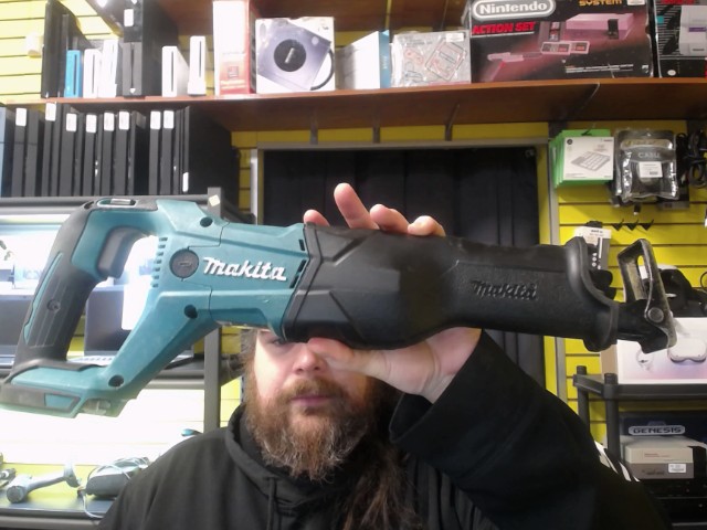 Scie alternative 18 volts lithium ion