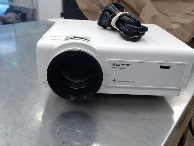 Projecteur sunys l36p