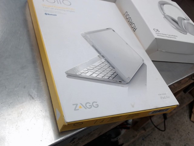 Ipad air zagg folio hinged keyboard