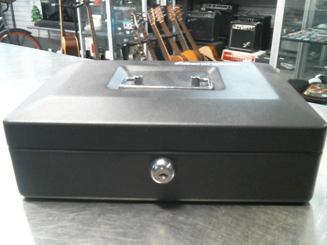 Coffre fort petit avec 2 cl�s