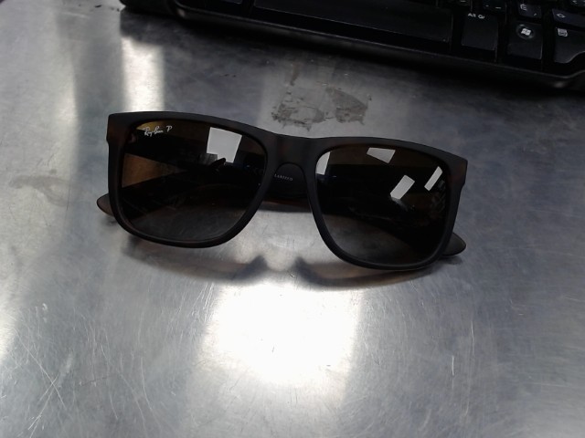 Rayban polarizer rb4165