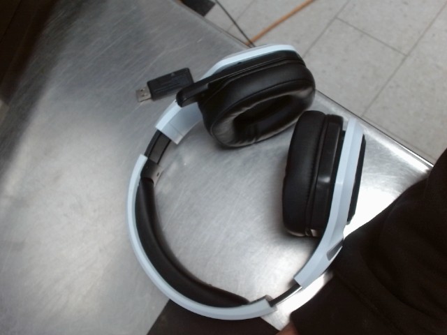 Pair cecouteur ozeino