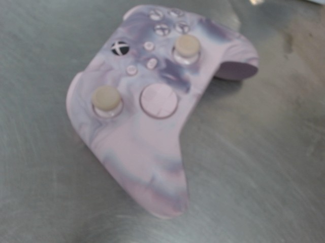 Manette xbox one rose