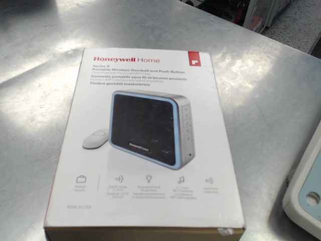 Series 9 portable wireless doorbell butn