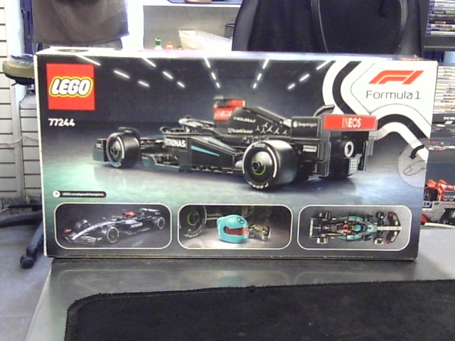 Lego formula 1 mercedes