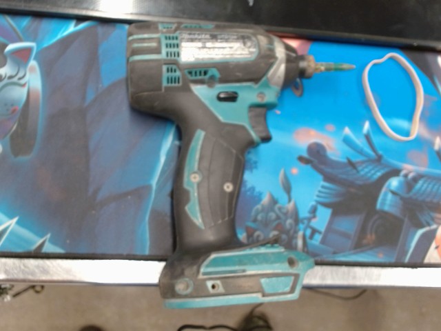Drill makita