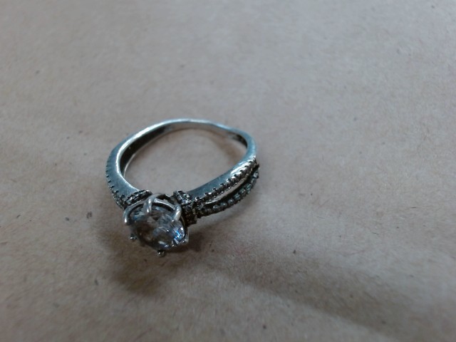 Bague en argent 2.35
