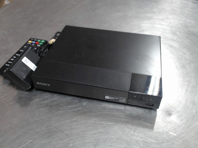 Lecteur dvd avec man+fil