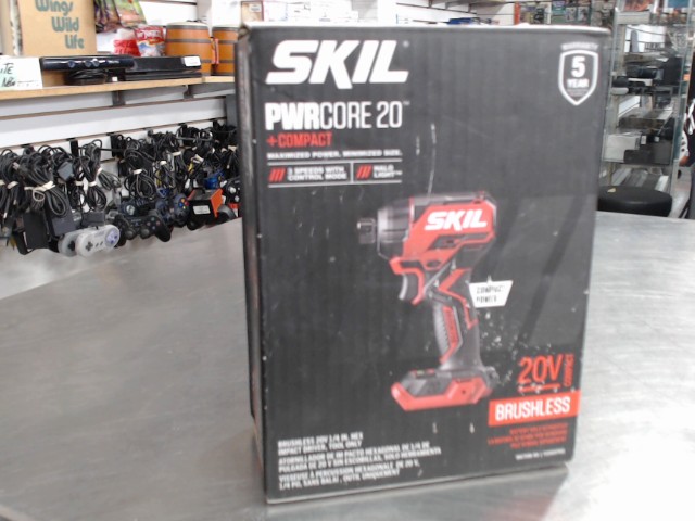 Impact drill 20v no batt/chrg (neuf)