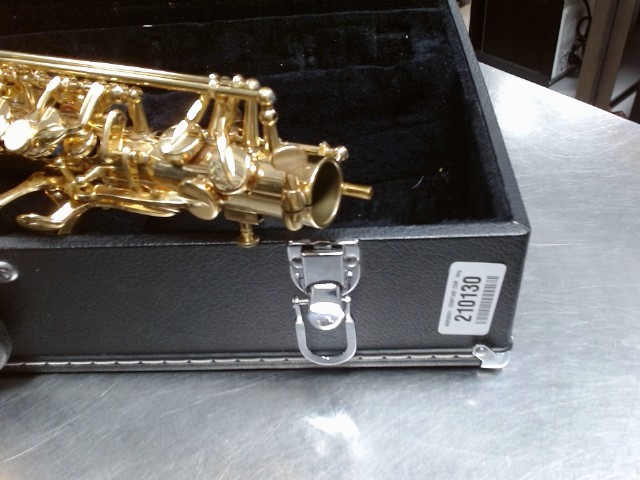 Saxophone jupiter pas embout ds case