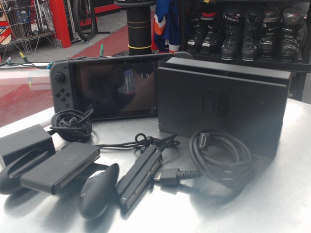 Nintendo switch avec fil et dock