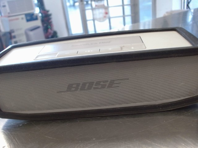 Bose soundlink speaker