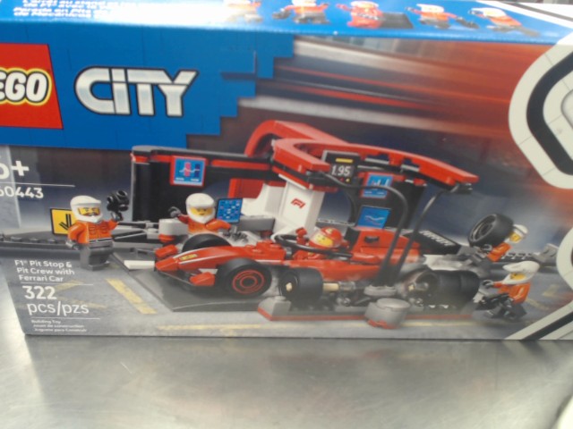 F1 pitstop&pit crew with ferrari car