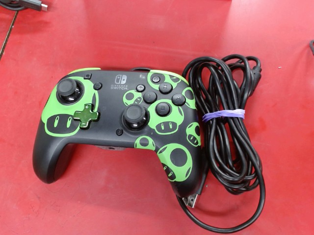Manette verte et noire pour switch