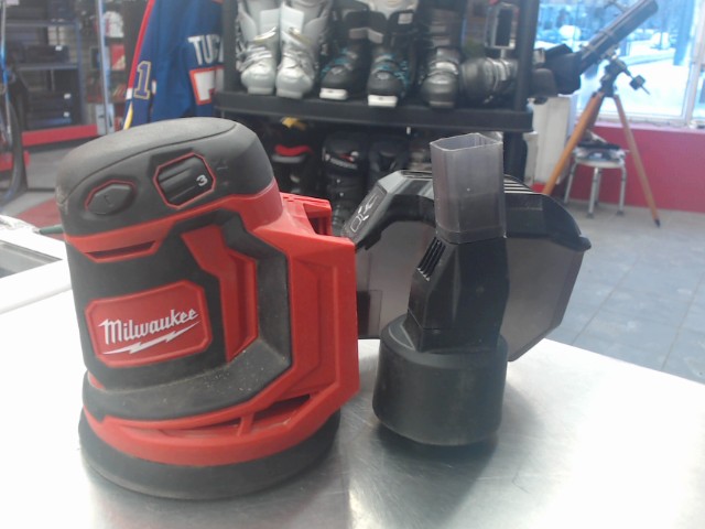 Sableuse rotative milwaukee bon etat