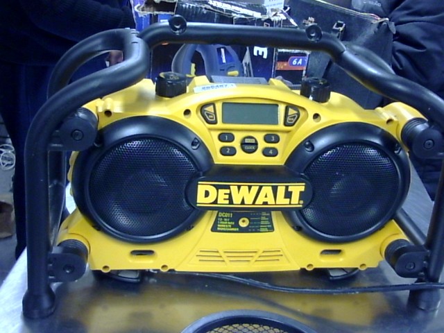 Work site radio charger