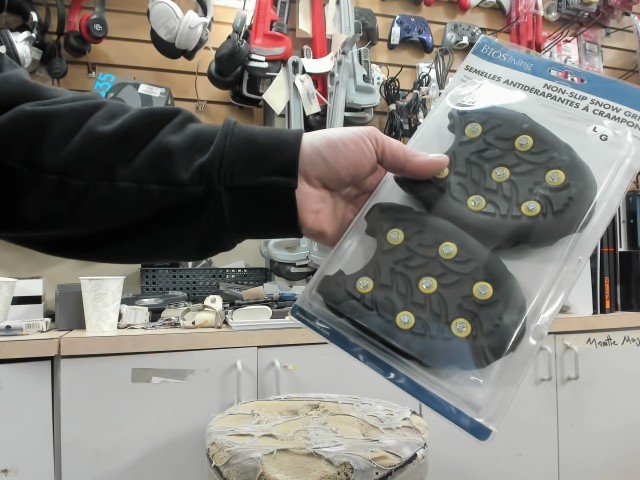 Non slip semelle a clou