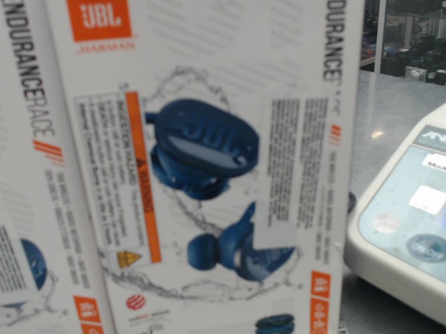 Jbl endurance race new in box
