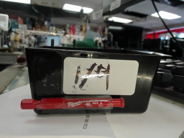 Diamond impact holesaw 1/4