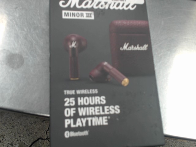 Wireless headphones in box new red