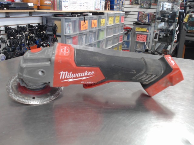 Grinder 18v no batterie/chrg