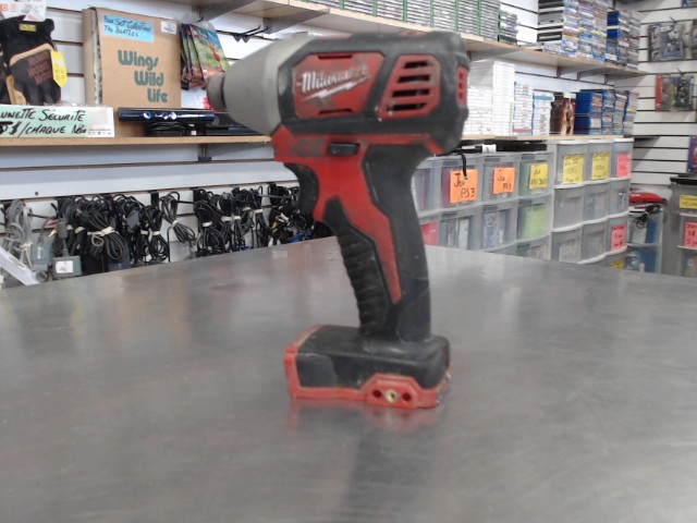 Impact 18v no batterie/chrg